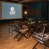 ...una sala di appena trenta posti dove le famiglie possono ritrovare il gusto di andare tutti insieme a vedere un film di qualit�